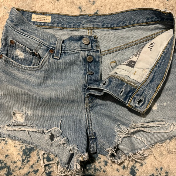 Levi’s 501 Original Shorts 27 - Picture 5 of 6